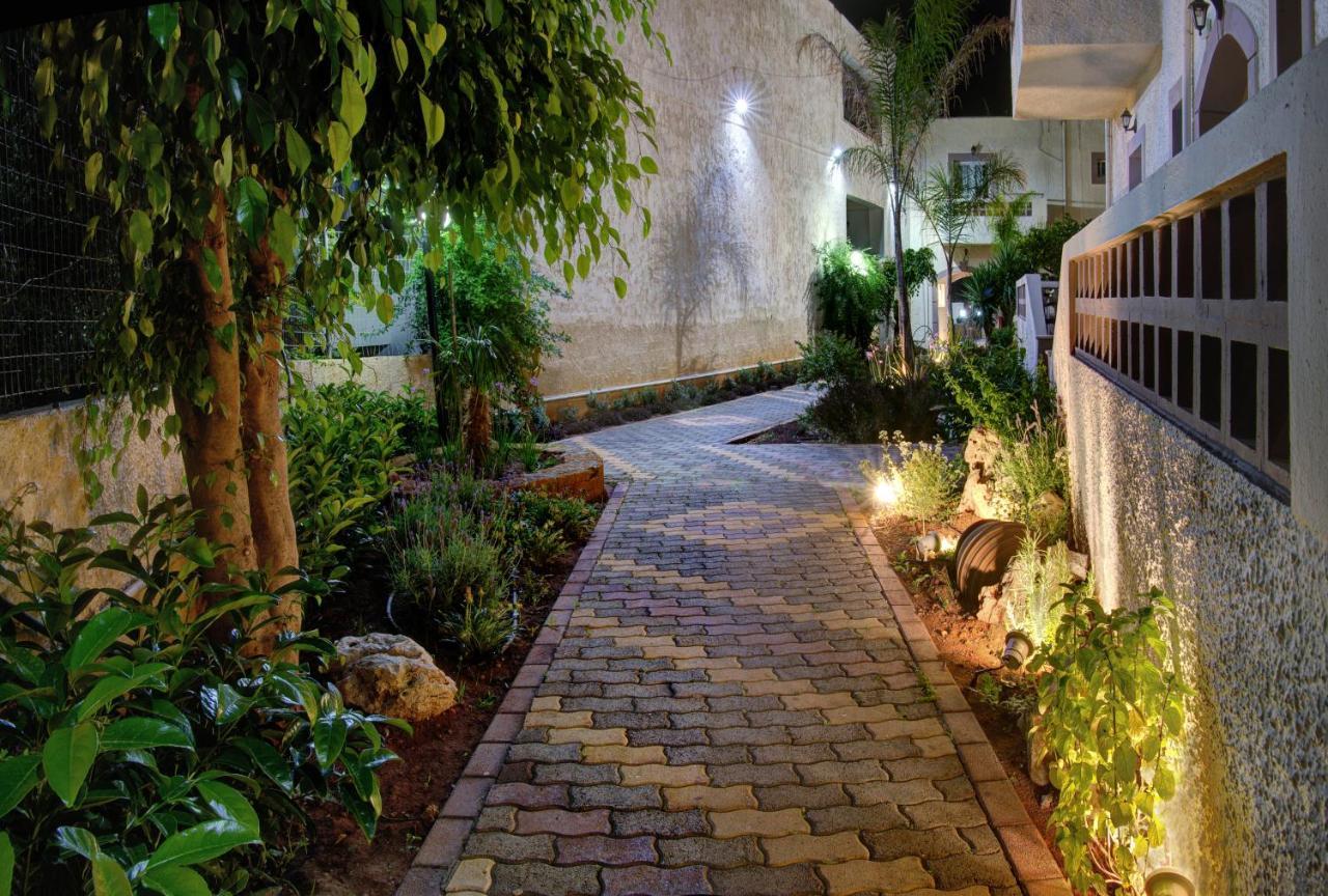 Апартаменты Le Palme Малиа Экстерьер фото